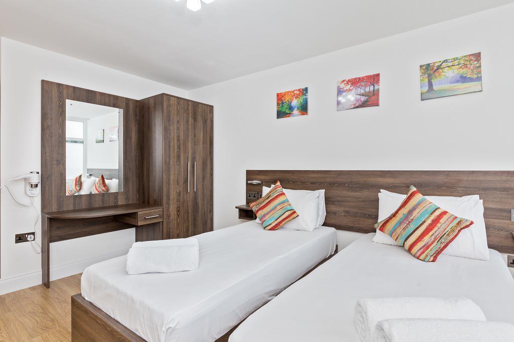 Metro Service Apartments Бедфорд Экстерьер фото